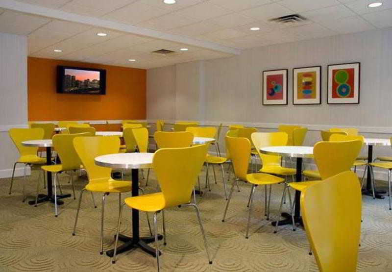 Fairfield Inn And Suites Chicago Downtown/ Magnificent Mile Restaurant billede